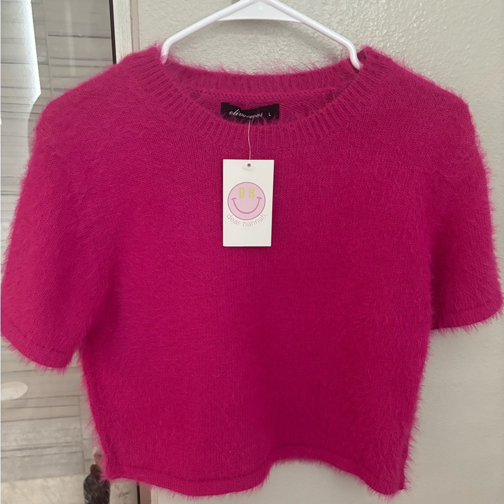 BRAND NEW WITH TAGS Pink Fuzzy Top